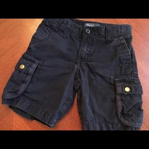 Polo by Ralph Lauren Bottoms - Navy Polo cargo short size 3T. Good condition. Polo by Ralph Lauren Bottoms - Navy Polo cargo short size 3T. Good condition.